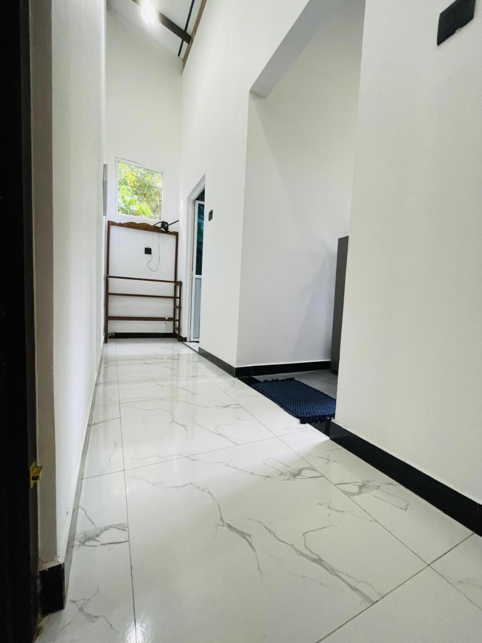 Chami'S Home Stay Mirissa Bagian luar foto